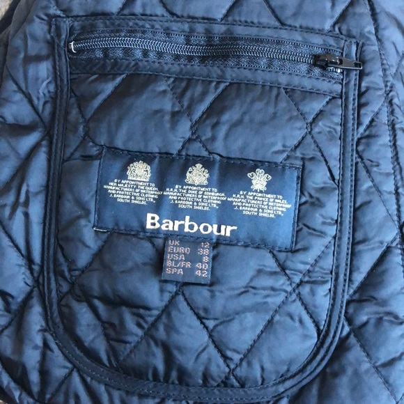 New Barbour Shaped Liddesdale corduroy collar patch pocket quilted puffer jacket - Picture 14 of 15